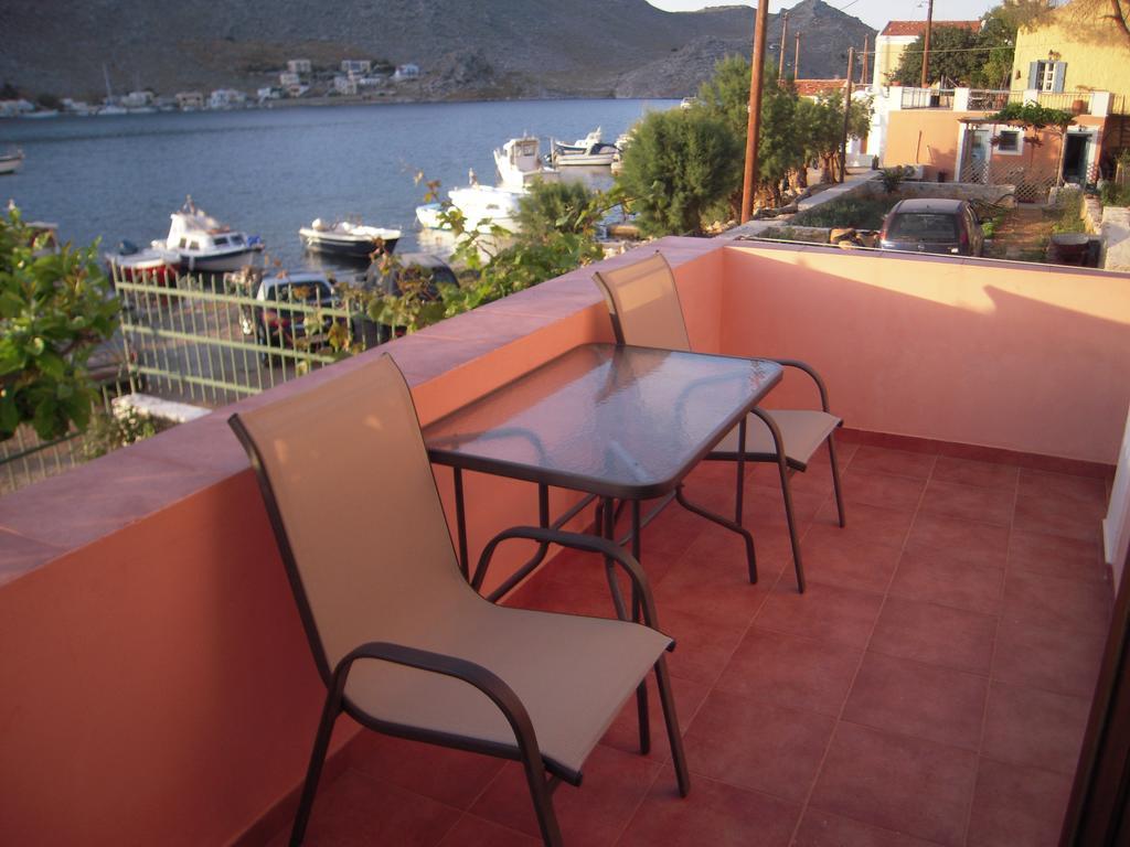 Pedi Breeze Apartment Symi Exterior photo